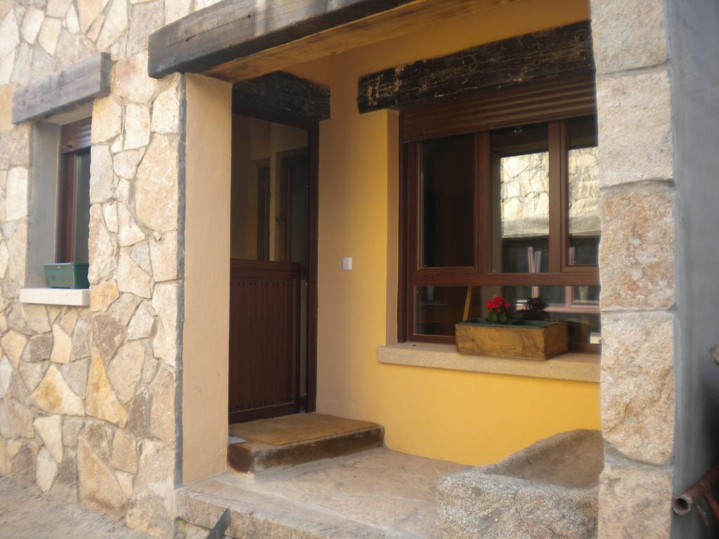 Hostal Rural Las Cuatro Calles San Martín del Pimpollar Exteriér fotografie