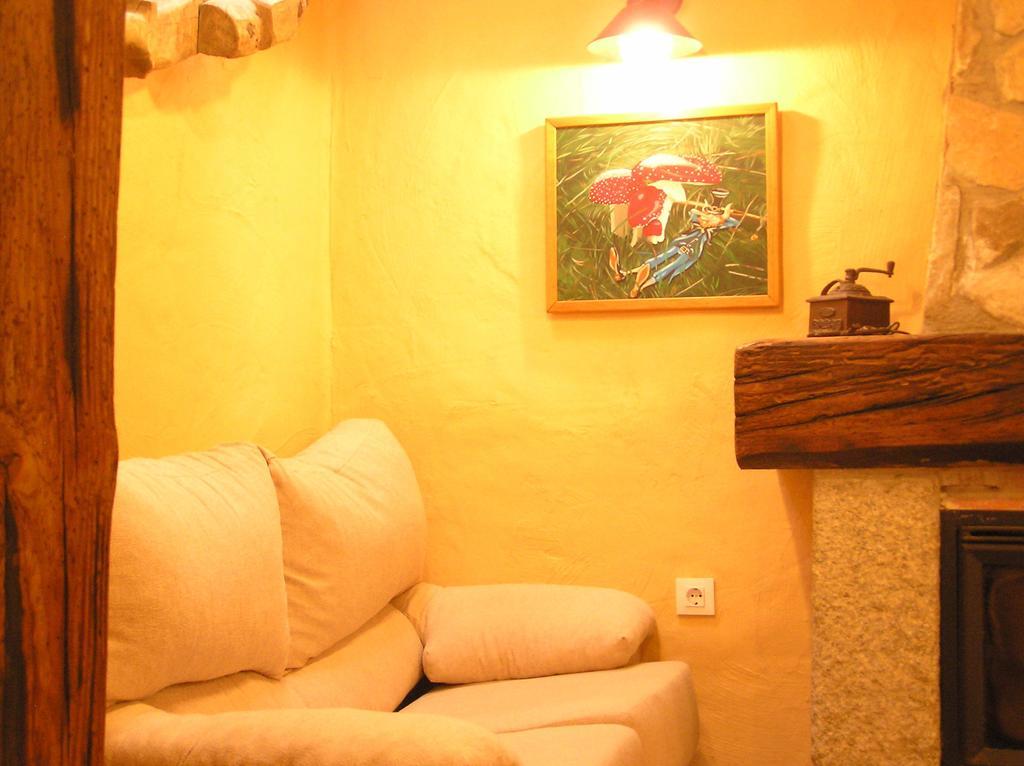 Hostal Rural Las Cuatro Calles San Martín del Pimpollar Exteriér fotografie